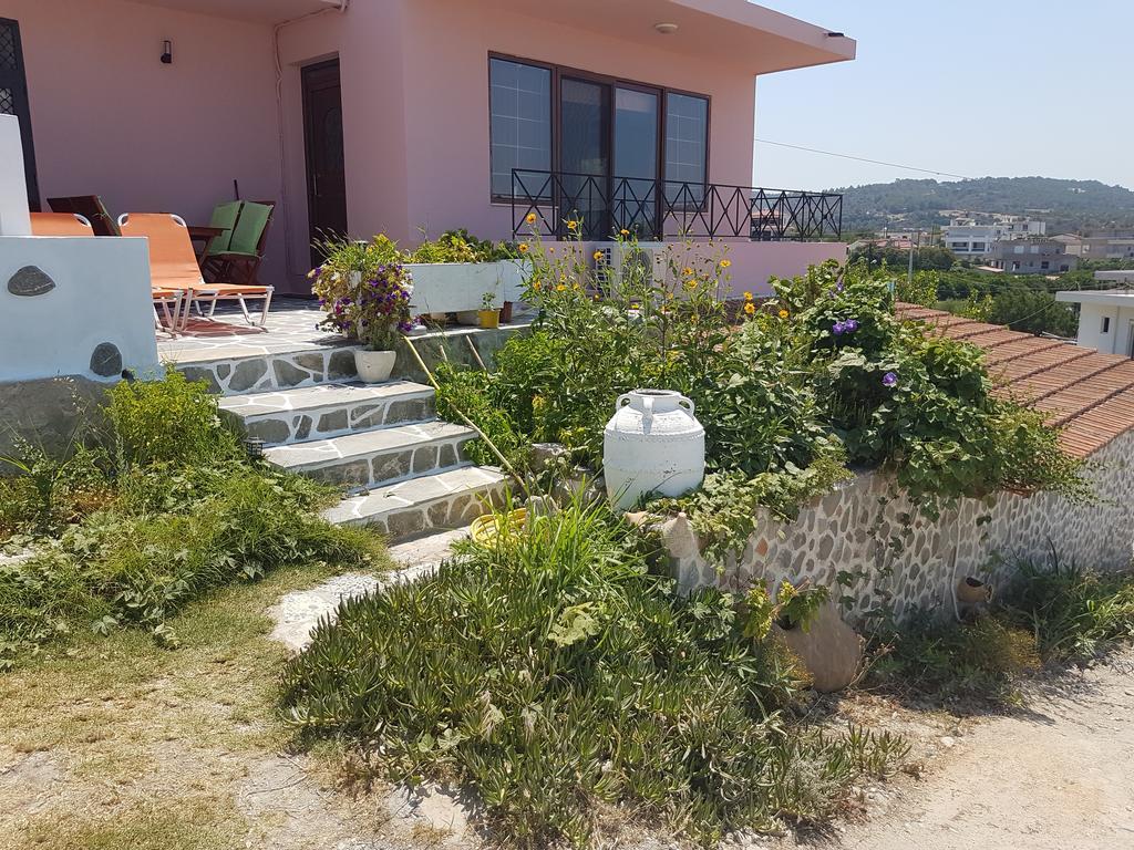 Melina'S Apartments Kalavárda المظهر الخارجي الصورة