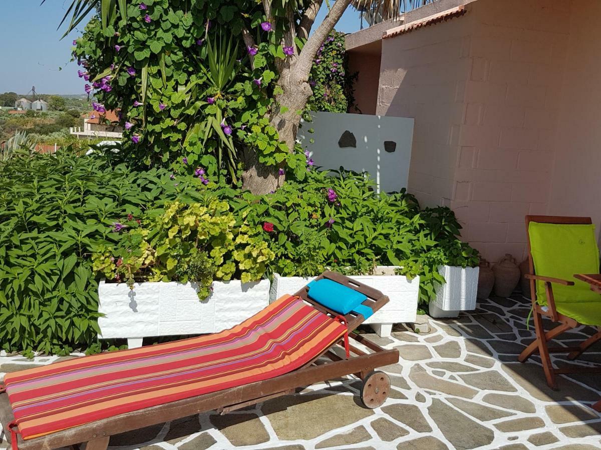 Melina'S Apartments Kalavárda المظهر الخارجي الصورة